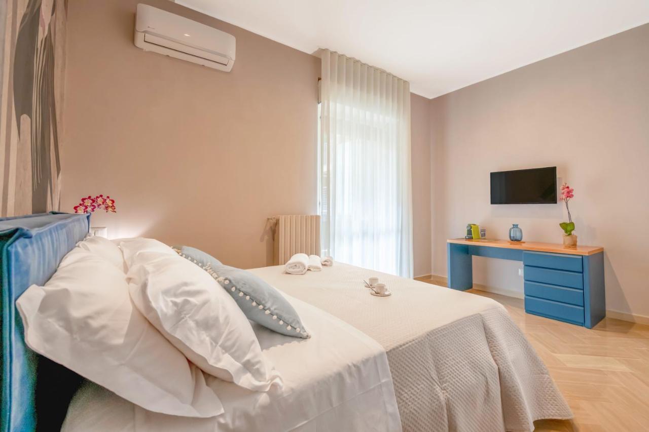 City Gate - Luxury Suites 바리 외부 사진