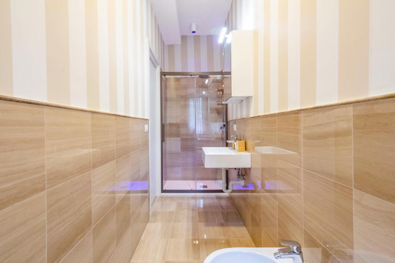 City Gate - Luxury Suites 바리 외부 사진