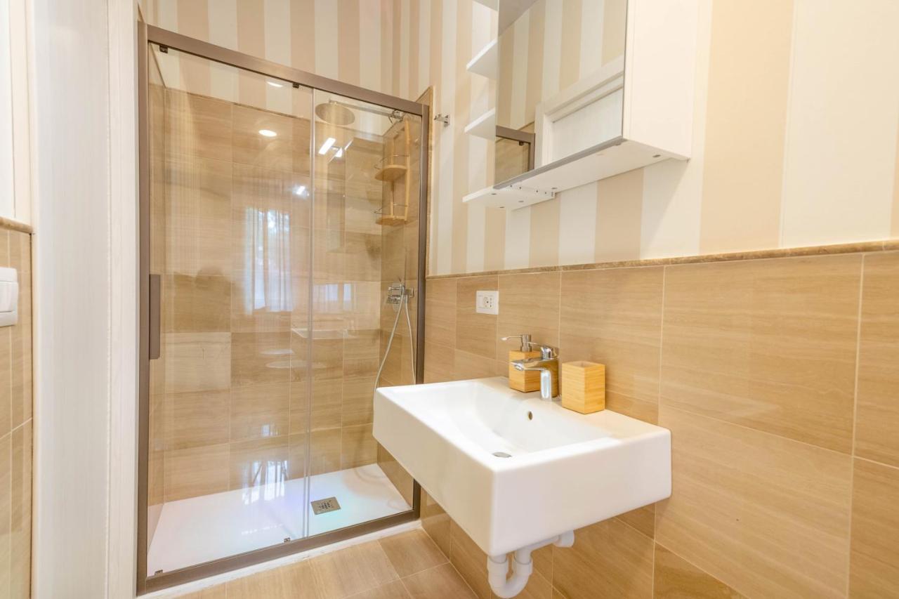 City Gate - Luxury Suites 바리 외부 사진